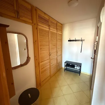 Bright, Bold, And Totally Cozy! Appartement