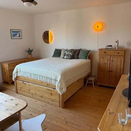 Bright, Bold, And Totally Cozy! Appartement Karlovy Vary